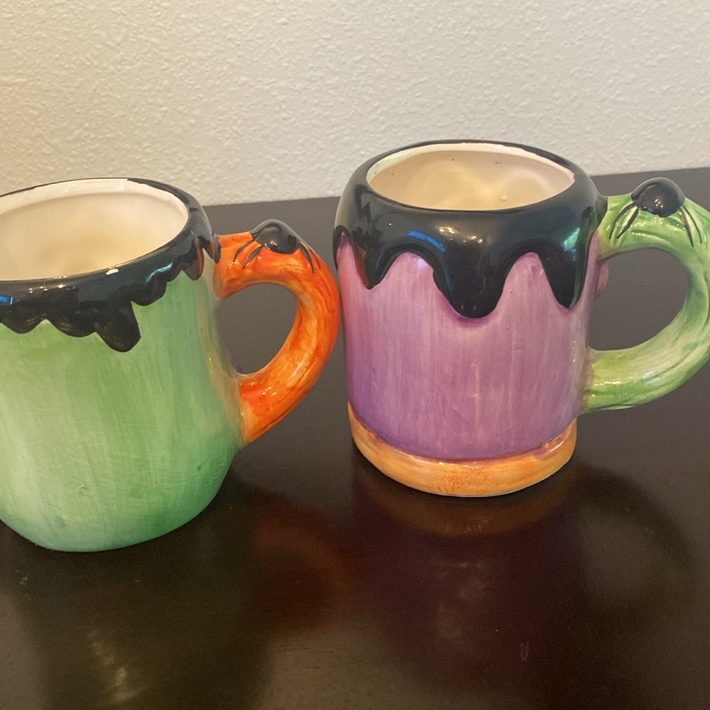 Royal Norfolk Halloween 3D Coffee Cups Mugs Set (2) Vampire & Frankenstein - Picture 4 of 8